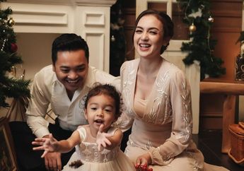 Bak Royal Family, Begini Suasana Perayaan Natal 2022 di Rumah Rianti Cartwright, Kebersamaan Keluarga Bikin Adem!