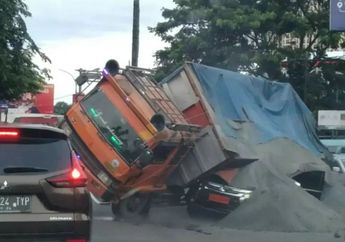 Viral Video Truk Pasir Timpa Mobil Pajero TNI di Cibubur, Pemilik dan Sopir Truk Bersedia Ganti Rugi, Berakhir Damai?