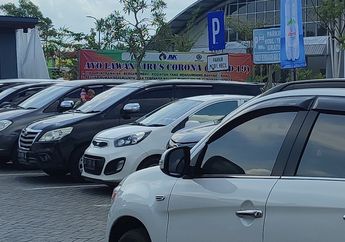 Waspada Jakarta Potensi Badai, Hindari Parkir Mobil di Tempat Ini