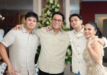 Yuni Shara Ikut Rayakan Natal 2022 Bareng Mantan Suami