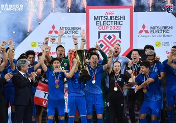 Upaya Bungkam Netizen Berisik, FA Thailand Pamerkan Trofi yang Tak Dimiliki Timnas Indonesia
