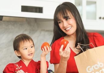 Sambut Tahun Baru Imlek 2023, Shandy Aulia Ngaku Sudah Ajari sang Putri Tradisi Ala Keluarga Tionghoa Ini