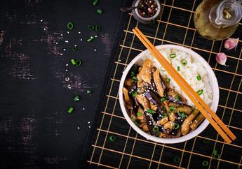 Simak Resep Nasi Ayam Jamur Teriyaki yang Pas Disajikan Sebagai Bekal Sekolah Anak, Dijamin Nagih!