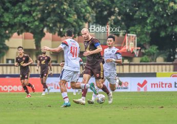 Hasil Liga 1 - Gilas Barito Putera, Brace Wiljan Pluim Bawa PSM Makassar Geser Persib di Puncak