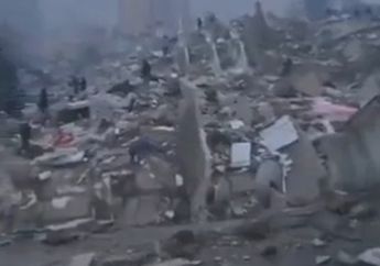 Cerita Pilu Tim Penyelamat Evakuasi Anak-anak, Terdengar Jeritan Minta Tolong dari Bawah Reruntuhan Gedung