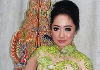 Dulu Jadi Sinden OVJ, Penampilan Kiki Juliar Sekarang Usai Jarang Nongol di TV Jadi Sorotan, Dijamin Bikin Melongo Saking Cantiknya!