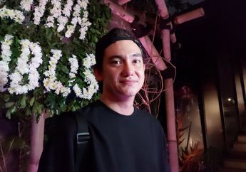 Harus Tertawa Seperti Iblis di Film 'Para Betina Pengikut Iblis', Adipati Dolken Minta Validasi Kepada sang Istri