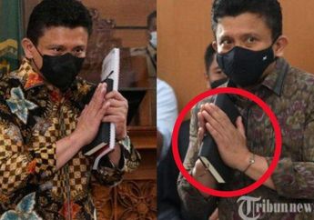 Misteri Buku Hitam Ferdy Sambo yang Diserahkan ke Penasihat Hukum Usai Vonis Mati, Kamaruddin Sebut sebagai Jimat