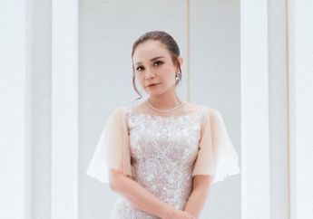 Pamer Gandengan Tangan di Hari Valentine Usai Diisukan Putus dari Afgan, MUA Ini Beri Kode Rossa Akan Nikah?