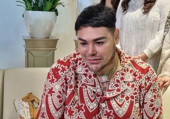 Rilis Koleksi Busana Ramadan, Ivan Gunawan Akan Donasikan Sebagian Keuntungan untuk Masjid di Uganda