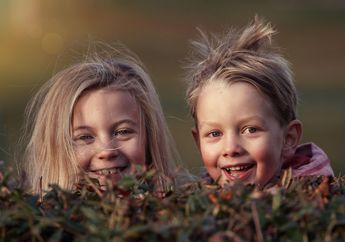Arti Mimpi Diajak Pergi oleh Anak yang Sudah Meninggal Dunia, Ternyata Jadi Pertanda Ini, Simak Penjelasannya