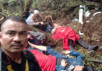 Rombongan Kapolda Jambi Terancam Kembali Bermalam di Hutan karena Cuaca Buruk, Tim Medis Dikerahkan untuk Dampingi Korban
