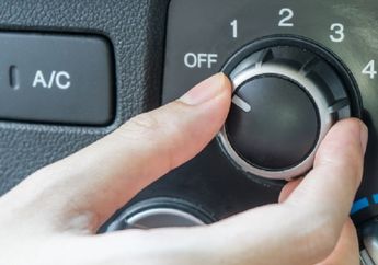 Jangan Matikan AC Mobil Ketika Hujan, Bisa Akibatkan Hal Fatal Ini