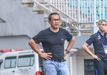 Tumbang di Kandang Barito Putera, Aji Santoso Semprot Pemain Persebaya