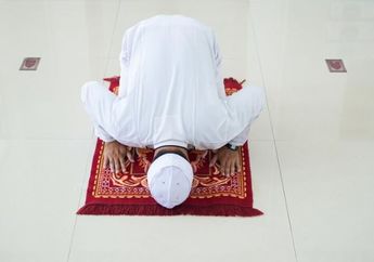 Ramadan 2023: Simak Tata Cara Salat Tarawih Sendiri di Rumah 