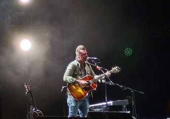 Lagu Fall For You Secondhand Serenade Bikin Penonton Everblast Festival 2023 Galau Berjamaah