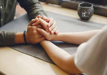 Arti Mimpi Pacaran dengan Orang yang Sudah Lama Disukai, Ingin Ingatkanmu untuk Tak Kegeeran dalam Kehidupan Nyata, Ada Apa?