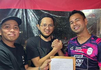 Kepincut Cita Rasa Makanan di Pinggir Jalan, Raffi Ahmad Tepati Janjinya pada Pelaku UMKM Pemilik Warung Tenda Ini