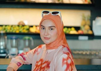 Tanpa Kehadiran Suami, Irish Bella Tampil Anggun dan Santun Saat Pengajian Peringati Ulang Tahunnya!