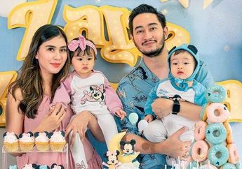 Jelang Ramadan 2023, Anak Kembar Syahnaz Sadiqah Belajar Salat Bareng Jeje Govinda, Begini Tingkah Gemas Zayn dan Zunaira!