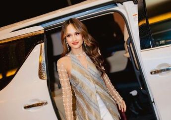 Barbie Soleha Kecantikan Maksimal, Cinta Laura Tebarkan Pesona Muslimah di Bulan Ramadhan