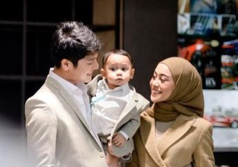 Perangai Asli Lesti Kejora dan Rizky Billar saat Didatangi Fans Ketika Umroh Jadi Sorotan, Sang Biduan dan Suaminya Lakukan ini 