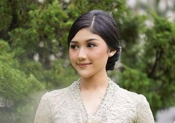 MASYA ALLAH, Cantiknya Erina Gudono Saat Ikut Kajian Ramadan 2023 Bareng Habib Jafar, Gaya Mantu Jokowi Bikin Adem