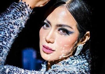 Gaya Jessica Iskandar Saat Nongkrong Jadi Sorotan, Tampil Seksi Kenakan Kemben dan Tas Puluhan Juta!