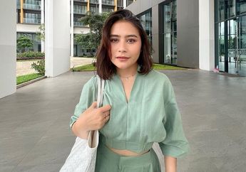 Gayanya Dianggap Kebablasan Oleh Netizen, Intip Penampilan Seksi Prilly Latuconsina Kenakan Slit Dress!