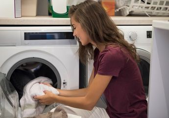 6 Arti Mimpi Mencuci Pakaian Kotor, Bisa Jadi Sinyal Hubungan Cinta di Ambang Kehancuran, Ada yang Selingkuh