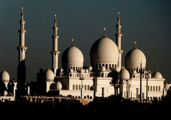 Tanda Datangnya Malam Lailatul Qadar pada Ramadan 2023, Umat Muslim Wajib Tahu Ciri-ciri Malam Kemuliaan!