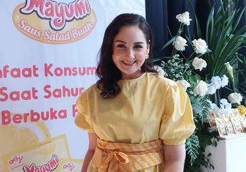 Cara Mona Ratuliu Agar Anak-anaknya Tidak Bosan Konsumsi Buah 