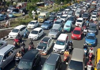 8 Tips Hadapi Macet Saat Libur Natal 2025 Agar Perjalanan Tetap Nyaman