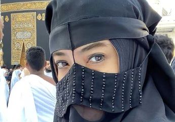 Dinikahi Pejabat yang 27 Tahun Lebih Tua, Artis Senior Ini Bocorkan Rahasia Rumah Tangganya Bisa Awet Selama Puluhan Tahun