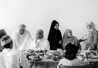 Jangan Baper! Ini 3 Cara Elegan Menjawab Pertanyaan Kapan Menikah? Saat Momen Lebaran