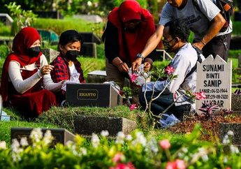 12 Arti Mimpi Ziarah ke Makam Menurut Primbon Jawa, Doamu Akhirnya Terkabul, Rezeki Akan Mengalir Tanpa Hambatan