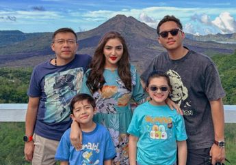 Mudik Lebaran 2023, Ashanty dan Anang Hermansyah Tak Gengsi Naik Moda Transportasi Sejuta Umat Ini Saat Pulkam, Gak Pakai Pesawat?