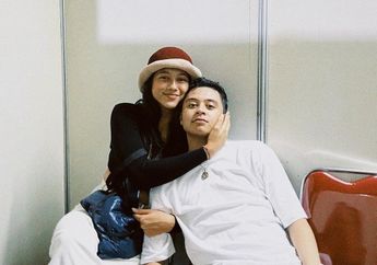 Tidak Permasalahkan Fisik, Bastian Steel Happy Pacaran dengan Shita Marino