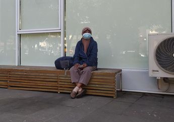 Kisah Haru Ibu Asal Temanggung, Rela Boncengkan Anak Sejauh 58 Kilometer Demi Ikuti UTBK di UGM Yogyakarta