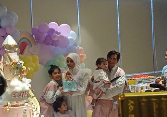 Bertema Unicorn, Meriahnya Pesta Ulang Tahun Ke-5 Queen Eijaz, Putri Fairuz A Rafiq dan Sonny Septian