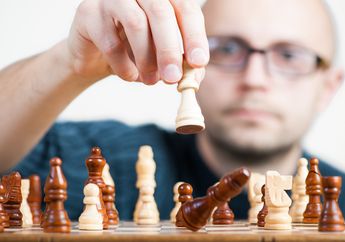 5 Shio Paling Culas hingga Banyak Teman Menjauh, Kamu Termasuk?