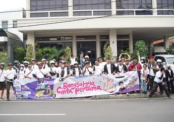 Komik Bangsatnya Cinta Pertama Diluncurkan Dengan Riding Bareng Komunitas Vespa Voorijder
