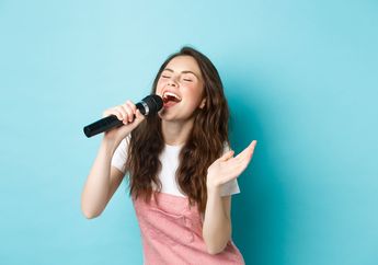 5 Arti Mimpi Bernyanyi Diiringi Gitar, Ternyata Jadi Pertanda Kepercayaan Diri dalam Hal Ini Lho, Simak Penjelasannya