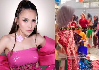 Ayu Ting Ting Jual Baju Bekasnya di Depan Rumah, Sang Biduan Auto Dikerubutin Emak-emak, Tengok Aksinya saat Jadi Pedagang!
