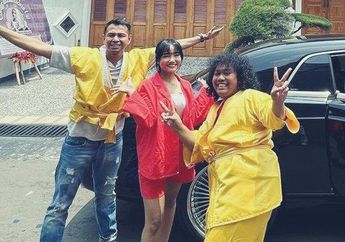 Fuji Review Rumah Baru Raffi Ahmad dan Nagita Slavina, Mantan Thariq Kagum dengan Kemewahan Sampai Bandingkan dengan Hal Ini