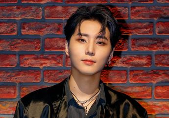 BIKIN NGAKAK! Young K DAY6 Nyanyikan Lagu 'Separuh Aku' hingga Cosplay Jadi Aldi Taher di Instagram Live