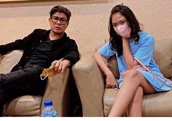 Momen Andika Kangen Band Hadiri Wisuda SMP Anak Gadis Sampai Nyanyi Bareng, Netizen Ikut Haru: Jangan Gagal Jadi Ayah!