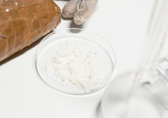 Rintihan Ibu yang Anaknya Positif Narkoba Usai Diberi Air Minum oleh Tetangga: Air Apa yang Kamu Kasih ke Anak Saya?