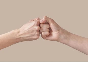 3 Shio Super Loyal, Hobinya Suka Traktir Teman Meski Tak Sedang Ulang Tahun, Ada Kamu? 