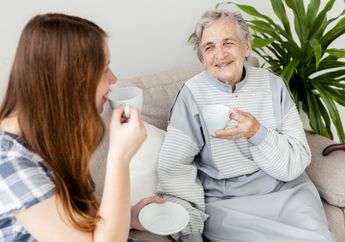 5 Shio Paling Ahli Mengorek Isi Hati Orang, Nyaman Banget Buat Curcol